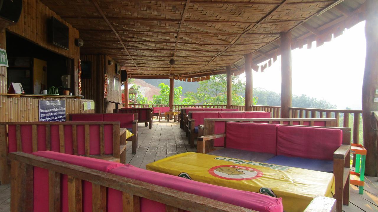 Chomdoy Bungalow & Restaurant Luang Namtha Exteriör bild