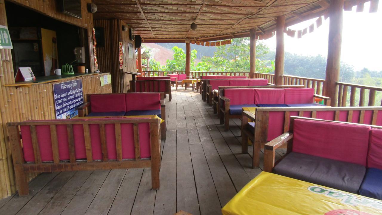 Chomdoy Bungalow & Restaurant Luang Namtha Exteriör bild