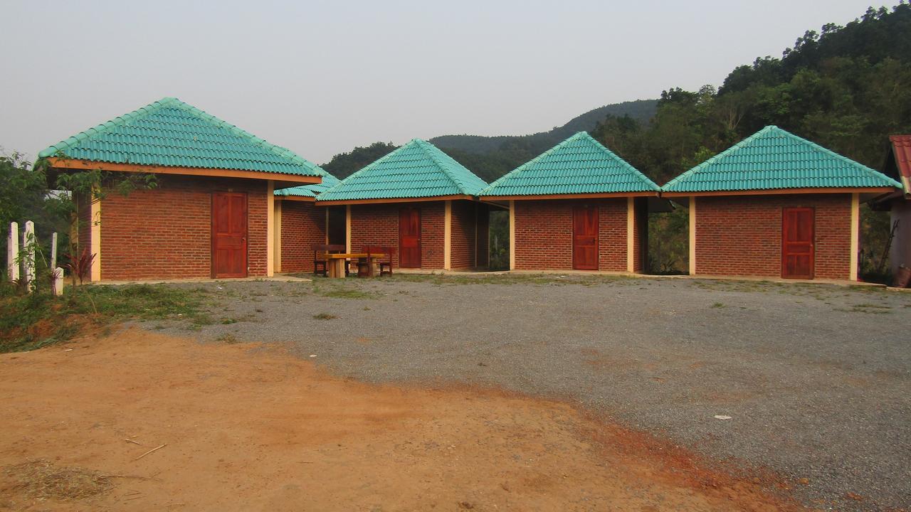 Chomdoy Bungalow & Restaurant Luang Namtha Exteriör bild