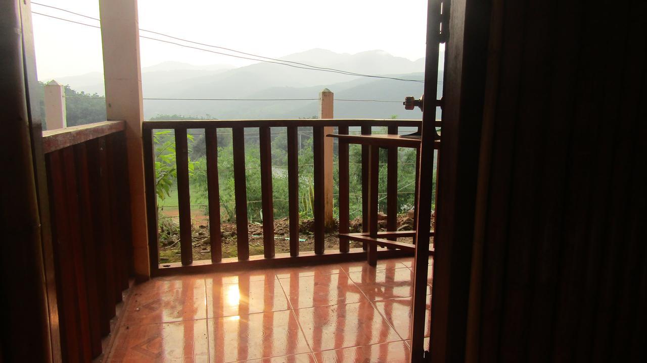 Chomdoy Bungalow & Restaurant Luang Namtha Exteriör bild